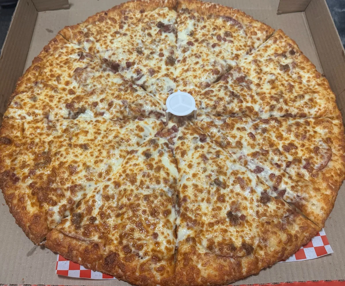 Food & drink, Canadian Pizza Unlimited & Big Guys Chicken