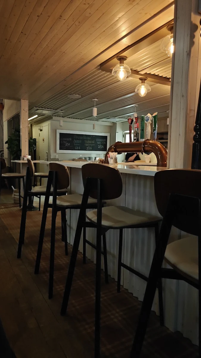 Vibe, Restaurant Le Batifol