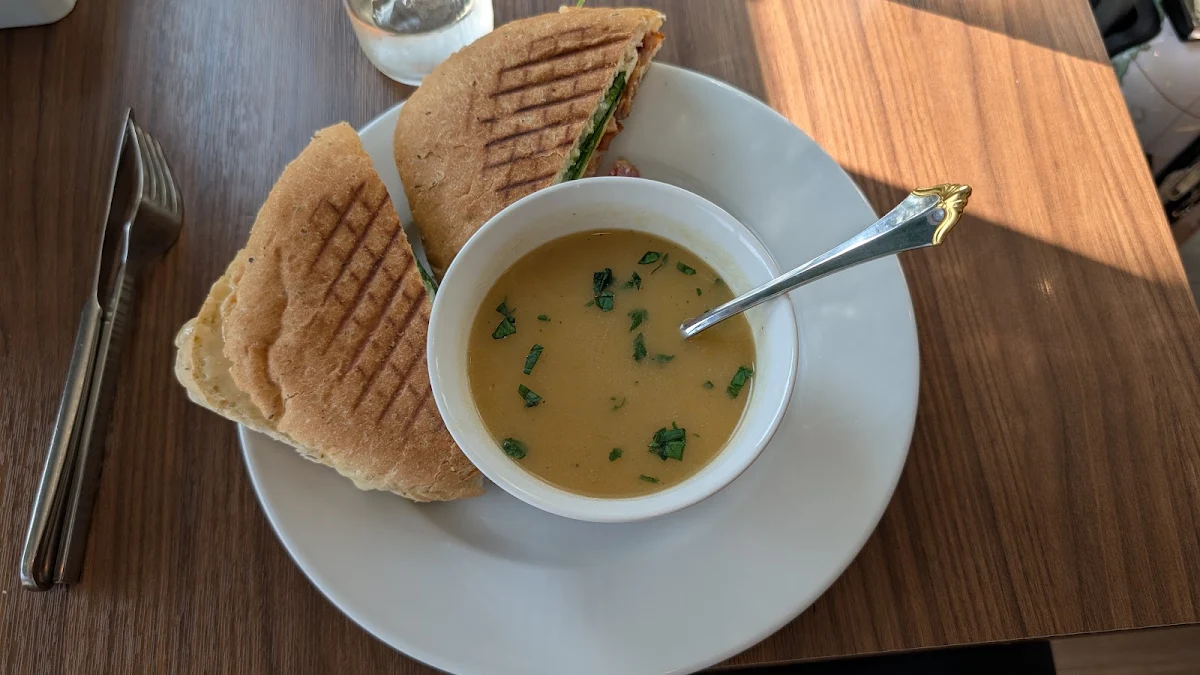 Food & drink photo 1