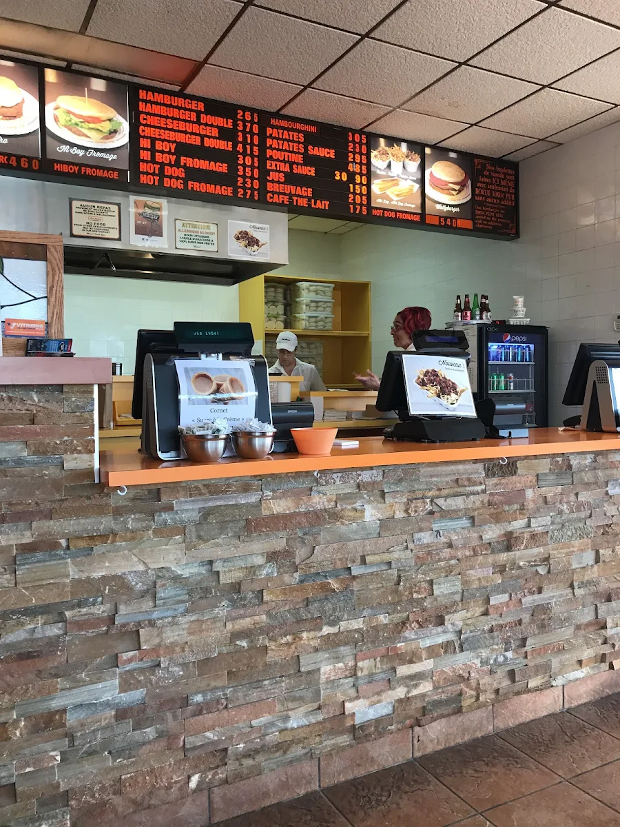 Vibe, Dic Ann's Hamburgers St-Eustache