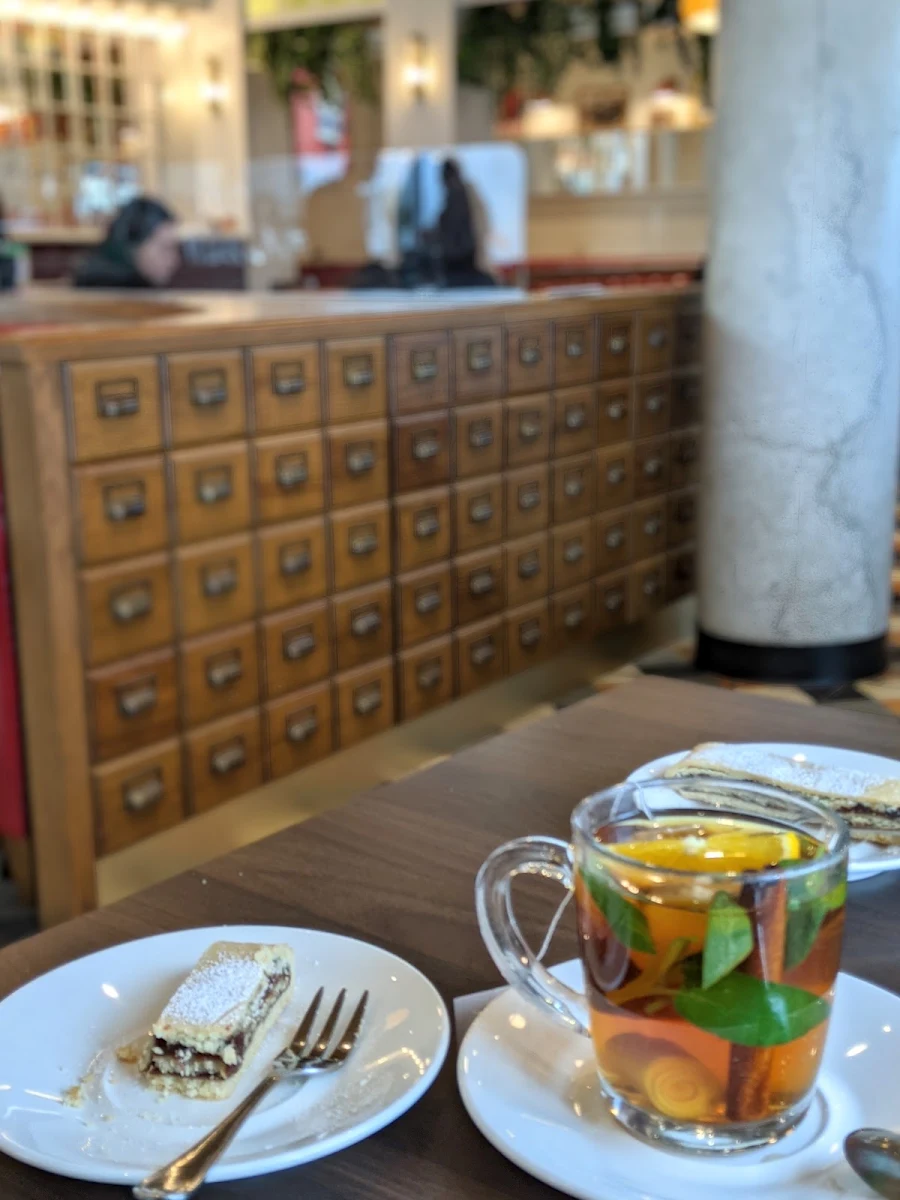 Food & drink, Cafe Landwer