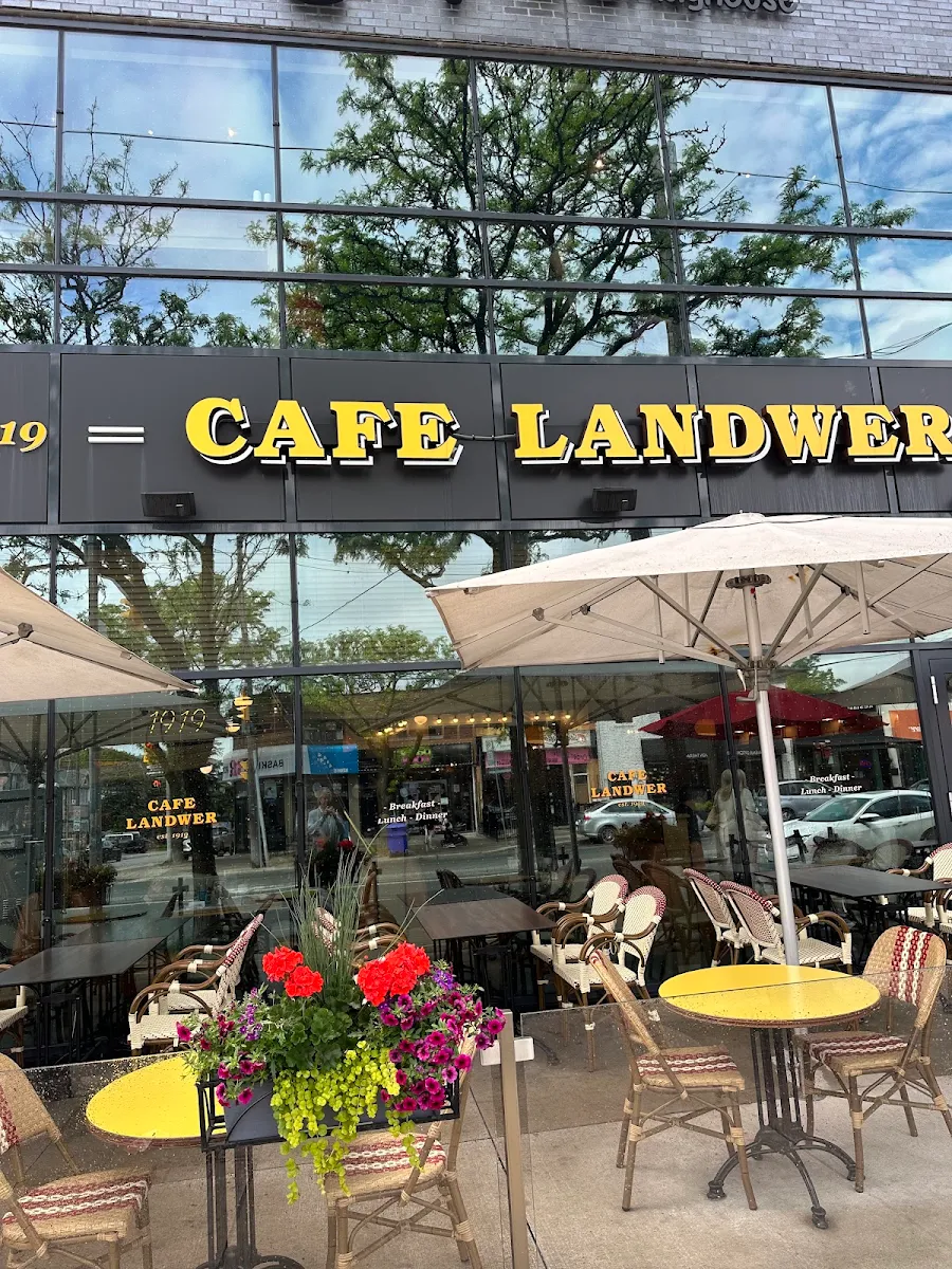 Vibe, Cafe Landwer