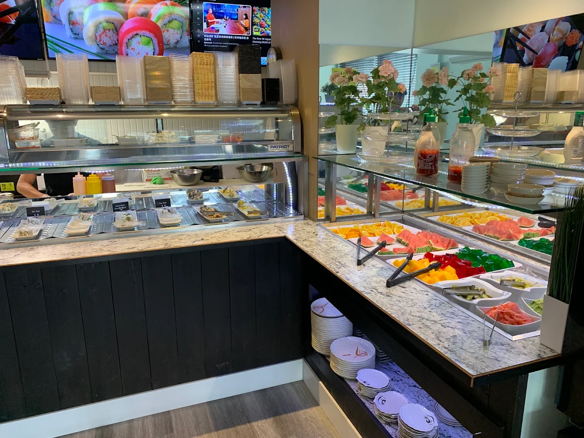 Vibe, Royal Wok Buffet