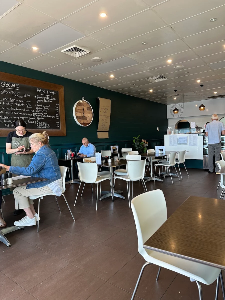 Vibe, North Cafe