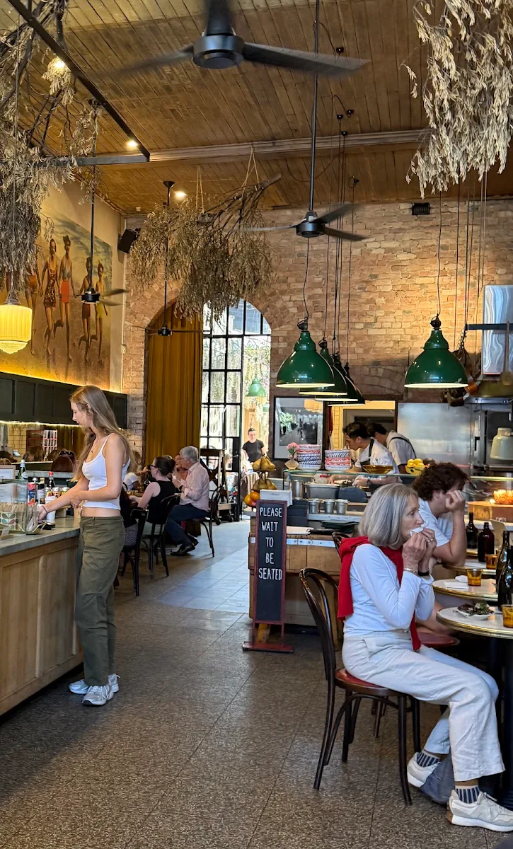 Vibe, Alimentari Smith Street