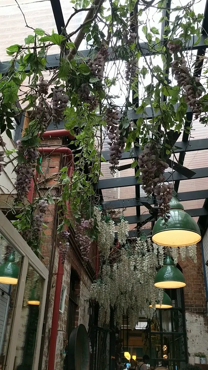 Vibe, Alimentari Smith Street
