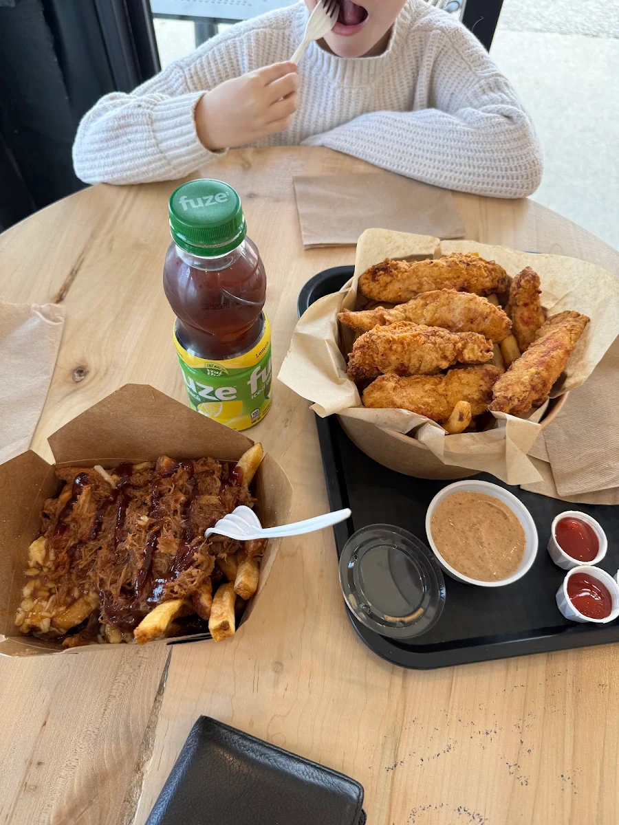 Food & drink, Rudy’s Chicken & Fries