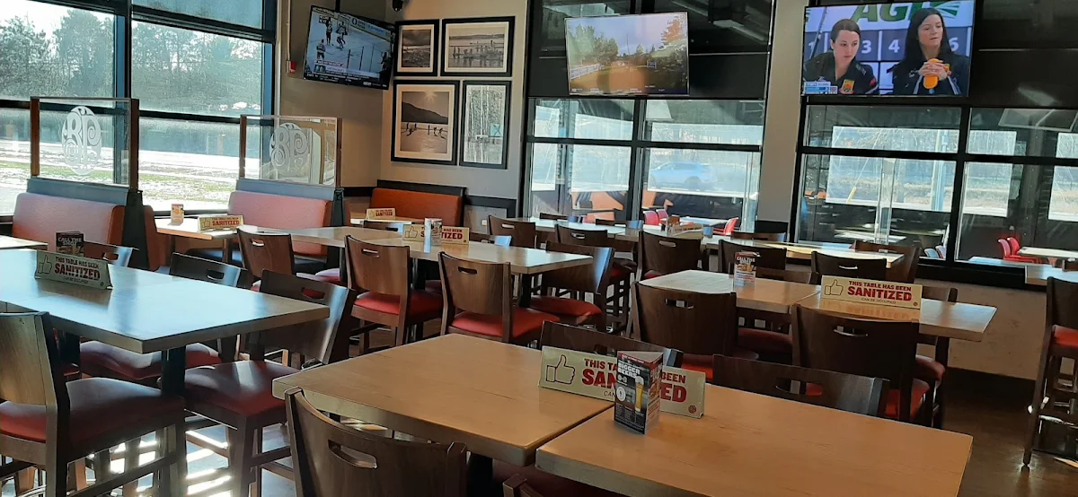Vibe, Boston Pizza