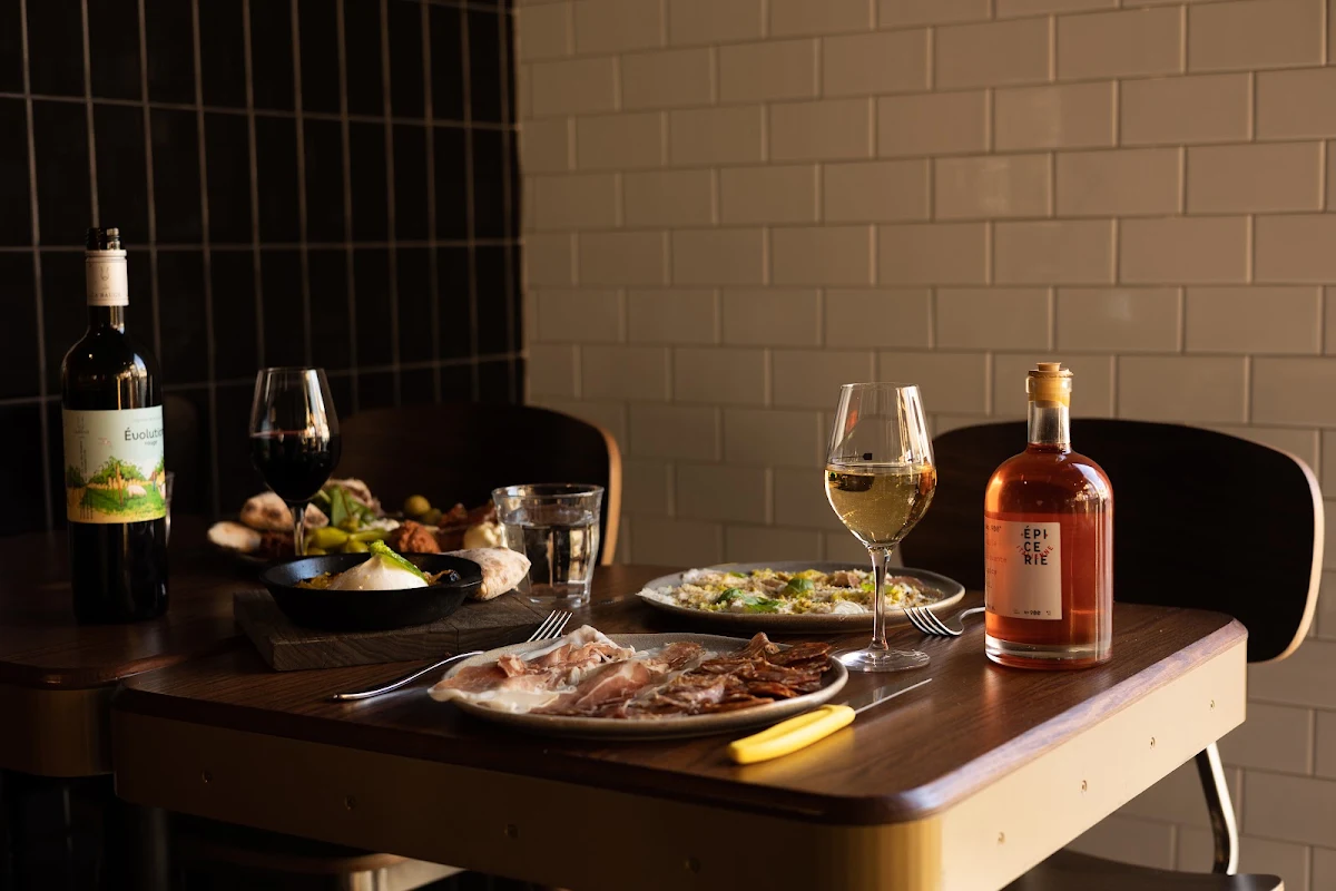 Food & drink, Pizzéria NO.900