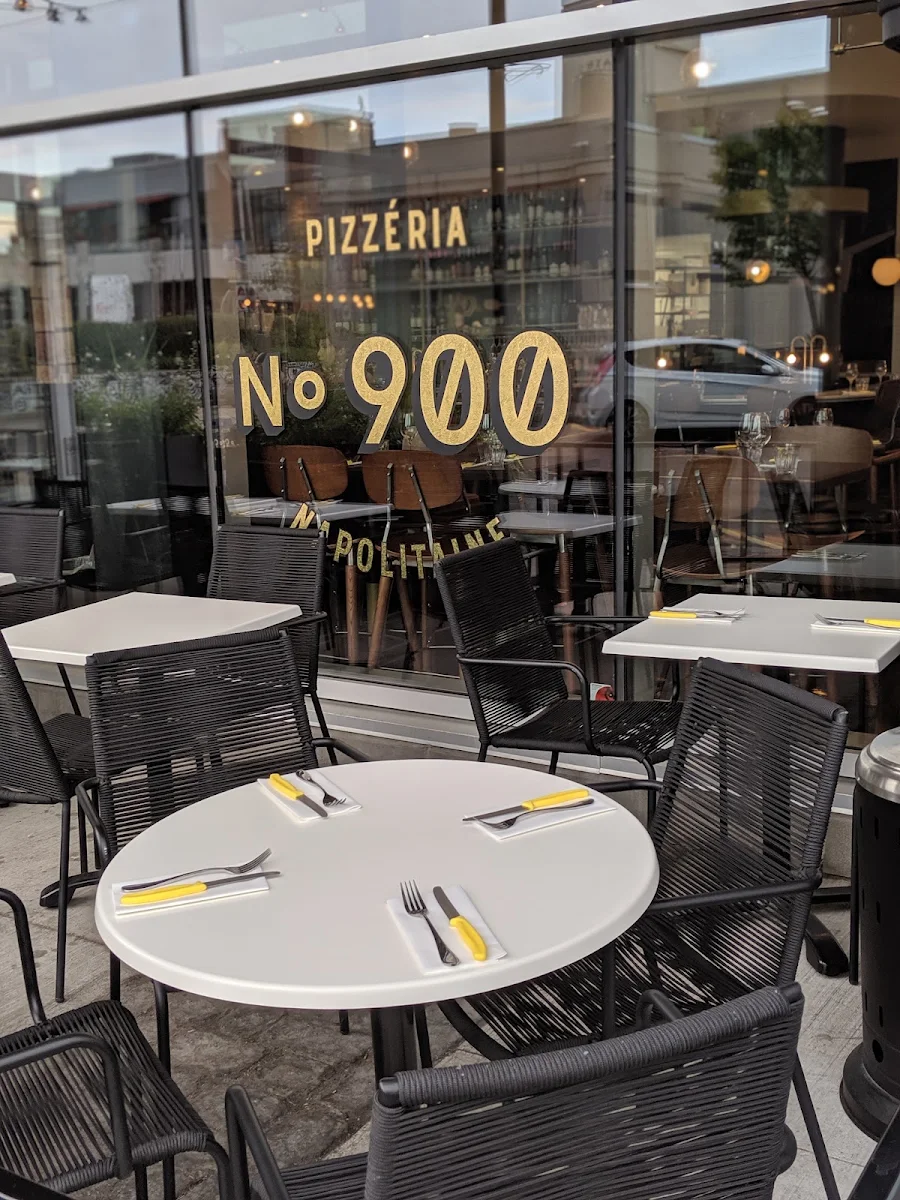 Vibe, Pizzéria NO.900
