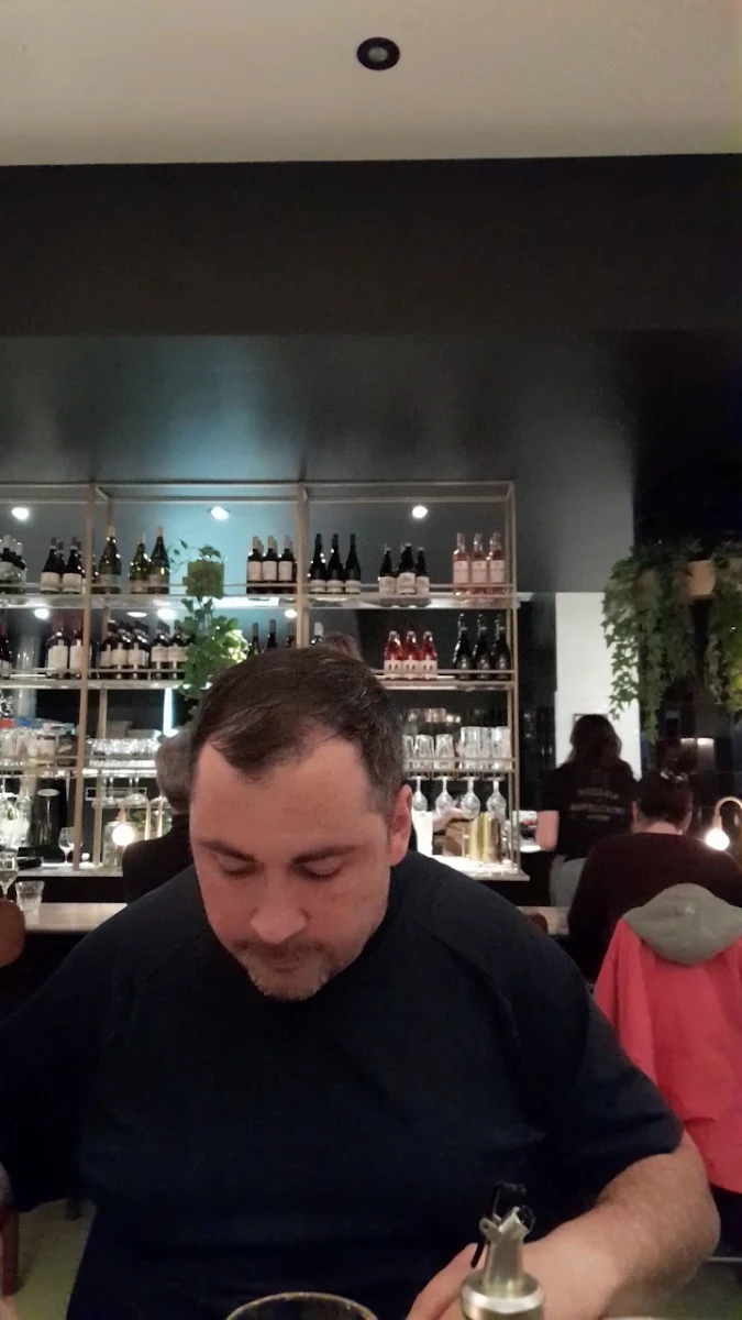 Vibe, Pizzéria NO.900