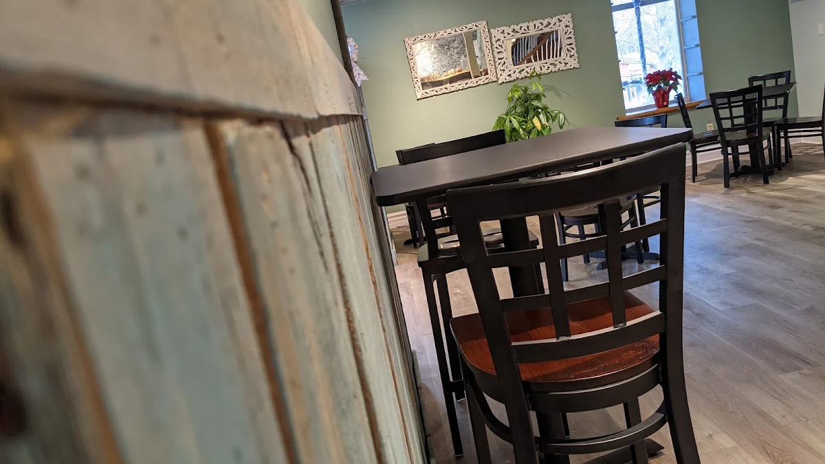 Vibe, Iron Forge Pizza