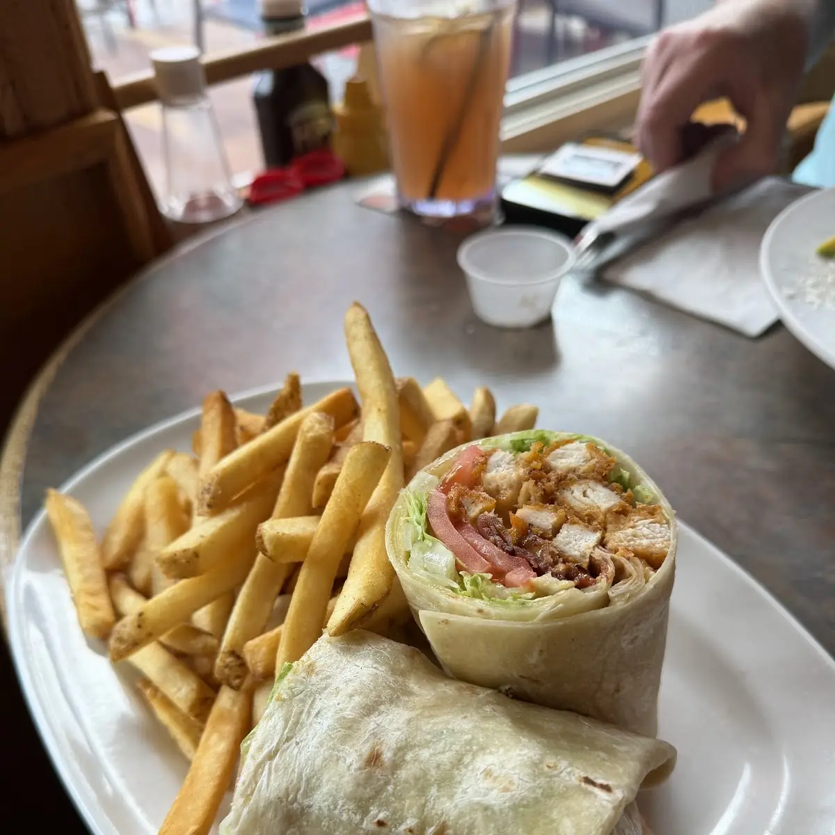 Food & drink, Skeeter Barlow's Grill & Bar