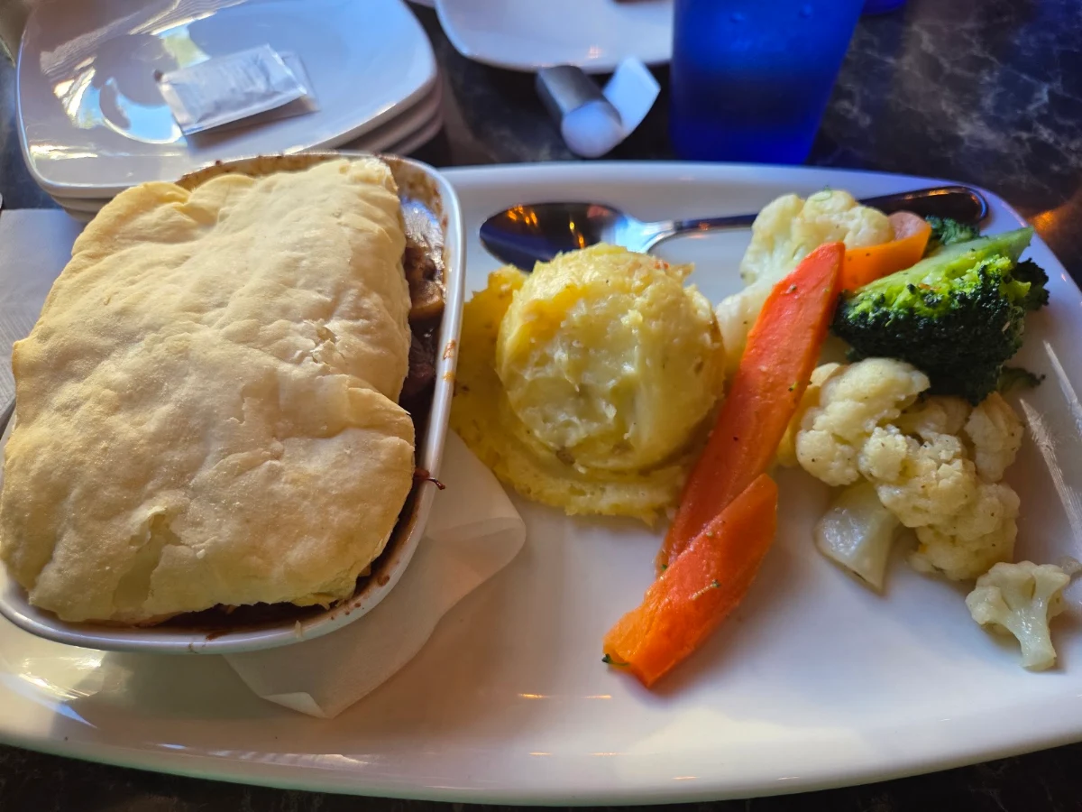 Food & drink, Piper Arms Whitby