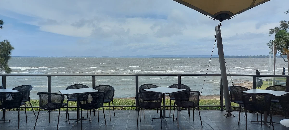 Vibe, Dish Restaurant