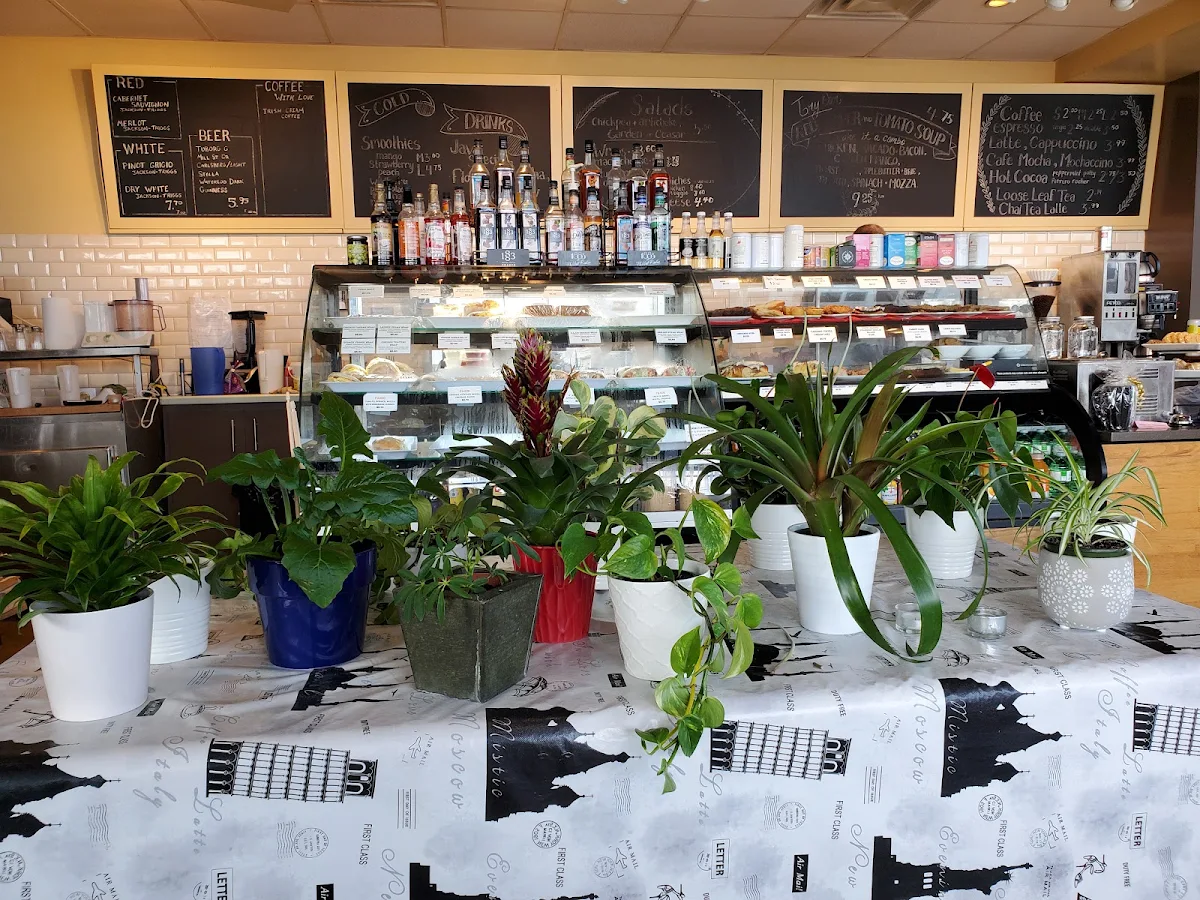 Vibe, The Java Garden Cafe & Eatery