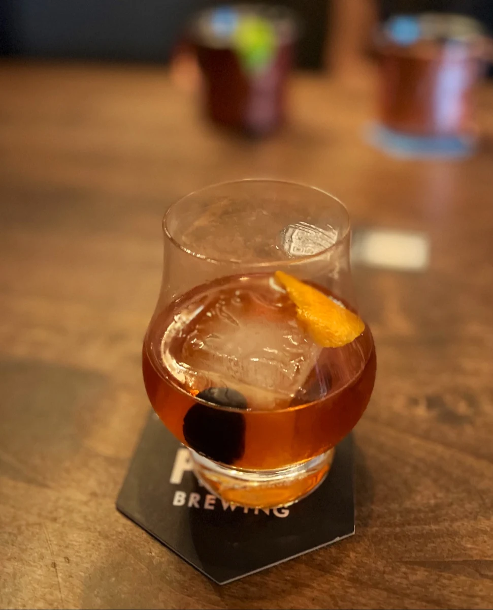 Food & drink, Jamesons Pub - 17th Ave