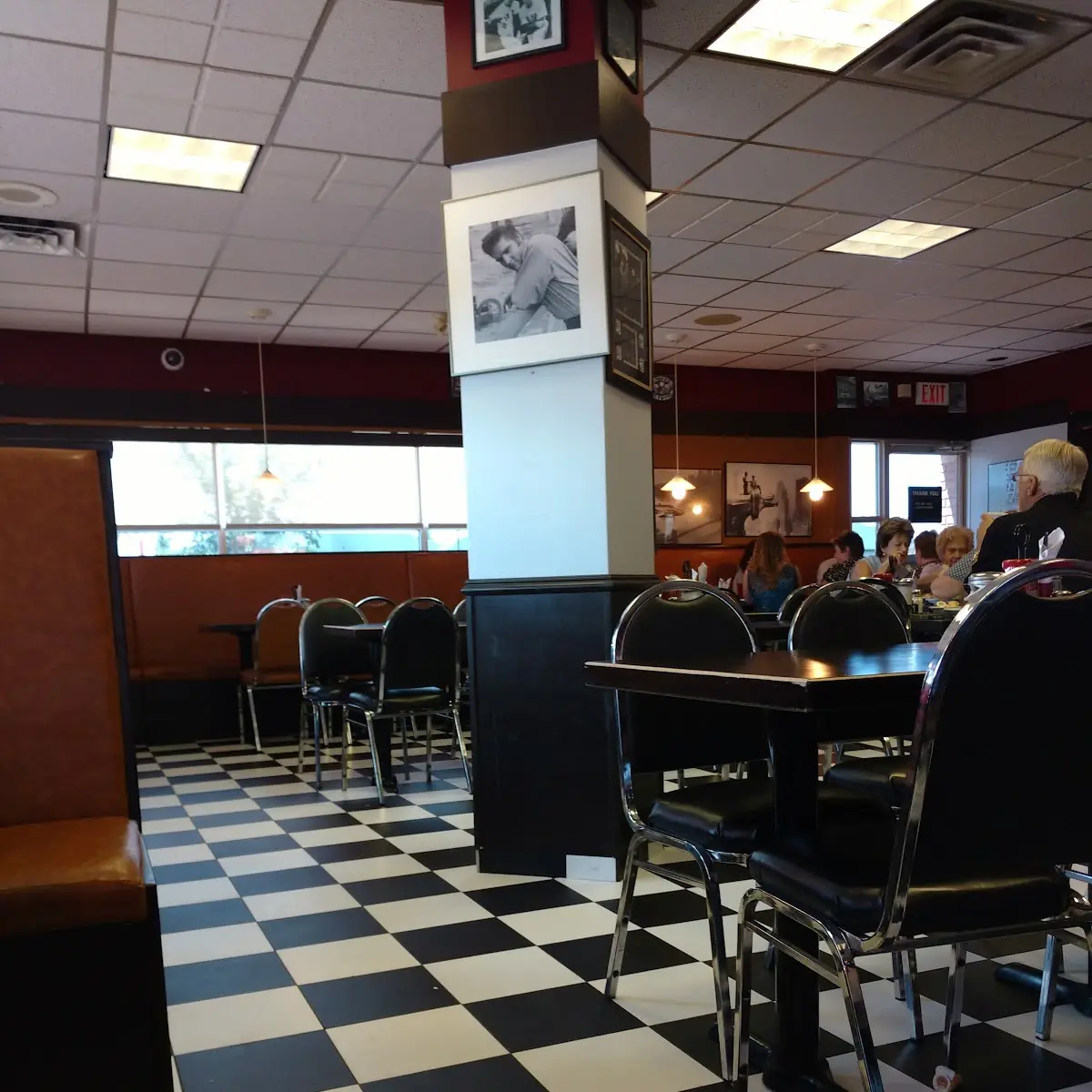 Vibe, Michigan Diner (Manning)