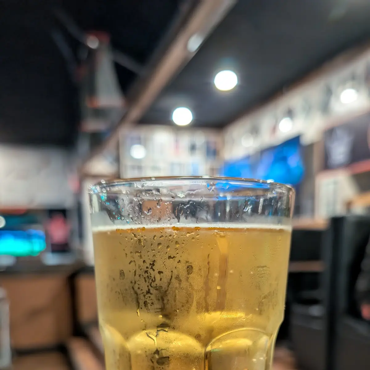 Food & drink, Wing House