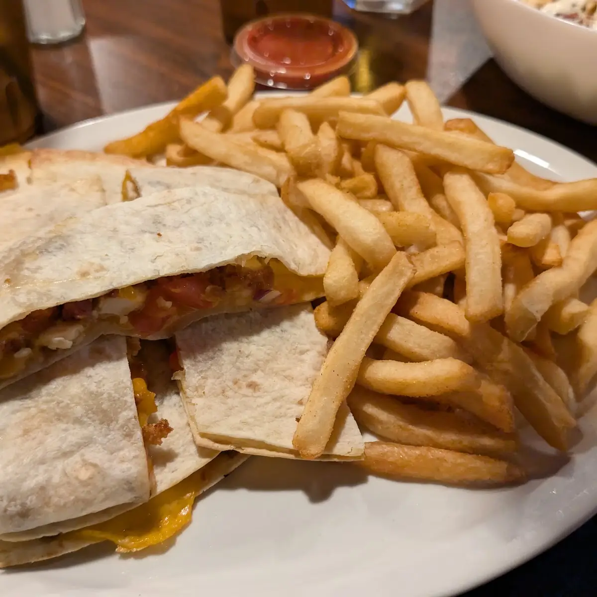 Food & drink, Wing House