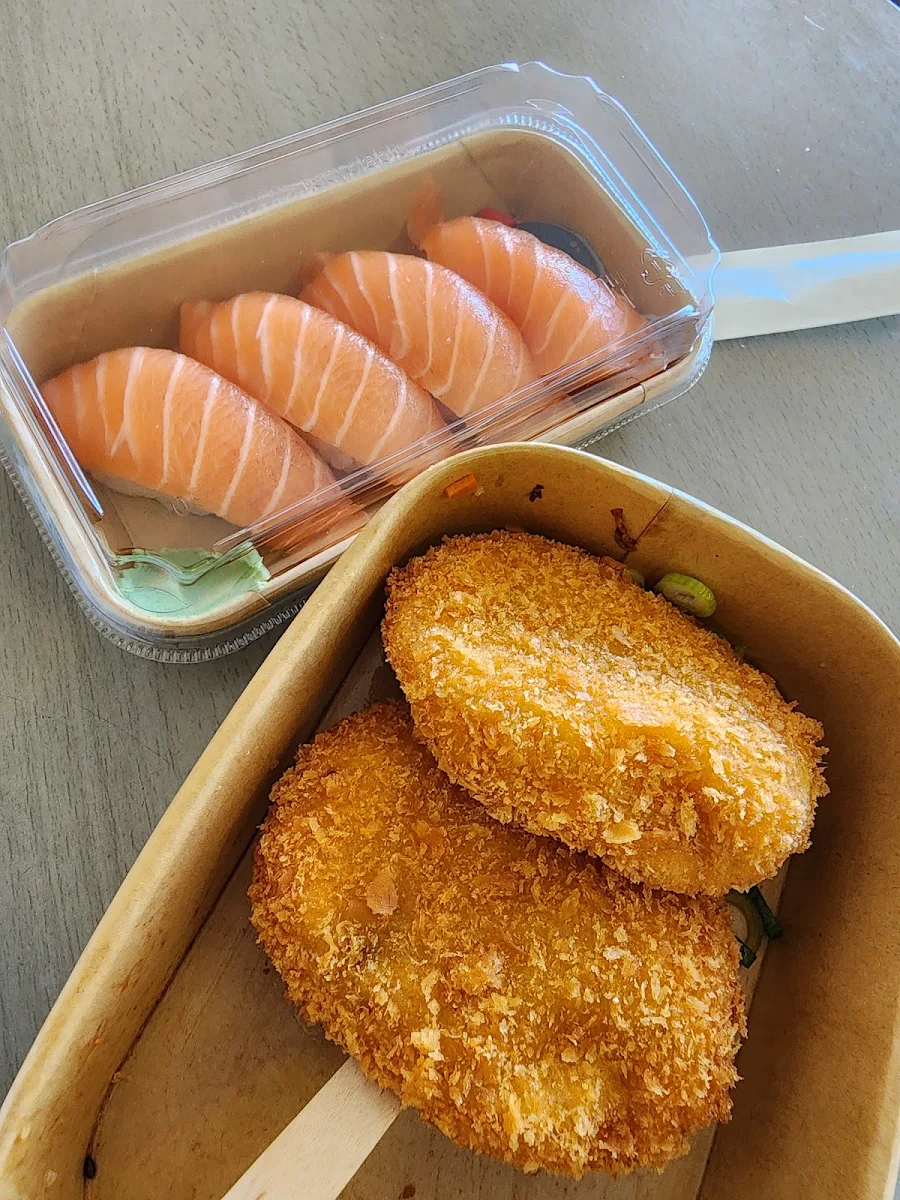 Food & drink, Suma Beach Sushi & Lunch