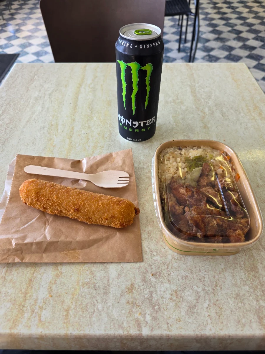 Food & drink, Suma Beach Sushi & Lunch