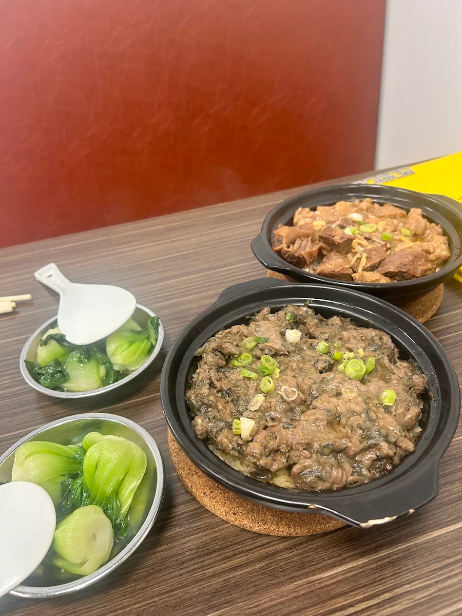 Food & drink, 知味煲仔饭 (Yonge) Good Taste Casserole Rice