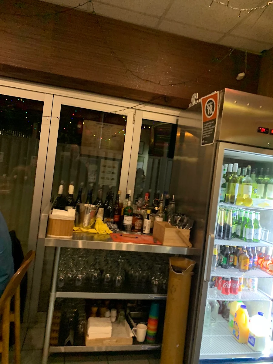 Vibe, Seaside Eatery