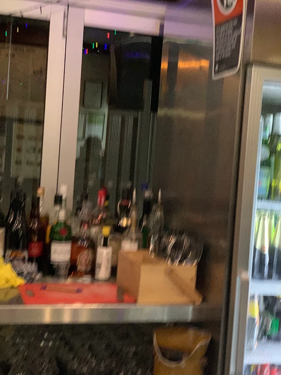 Vibe, Seaside Eatery