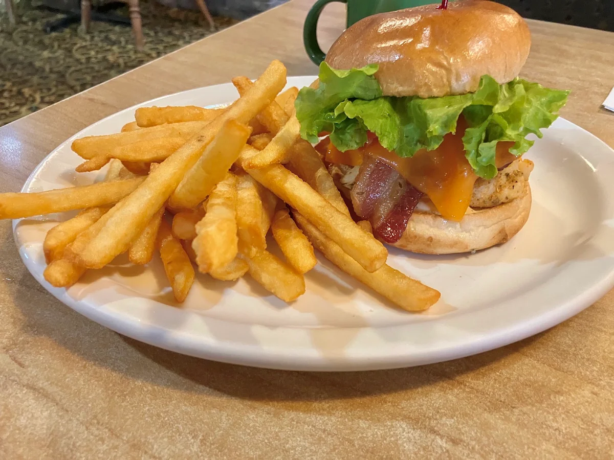 Food & drink, Smitty's Family Restaurant