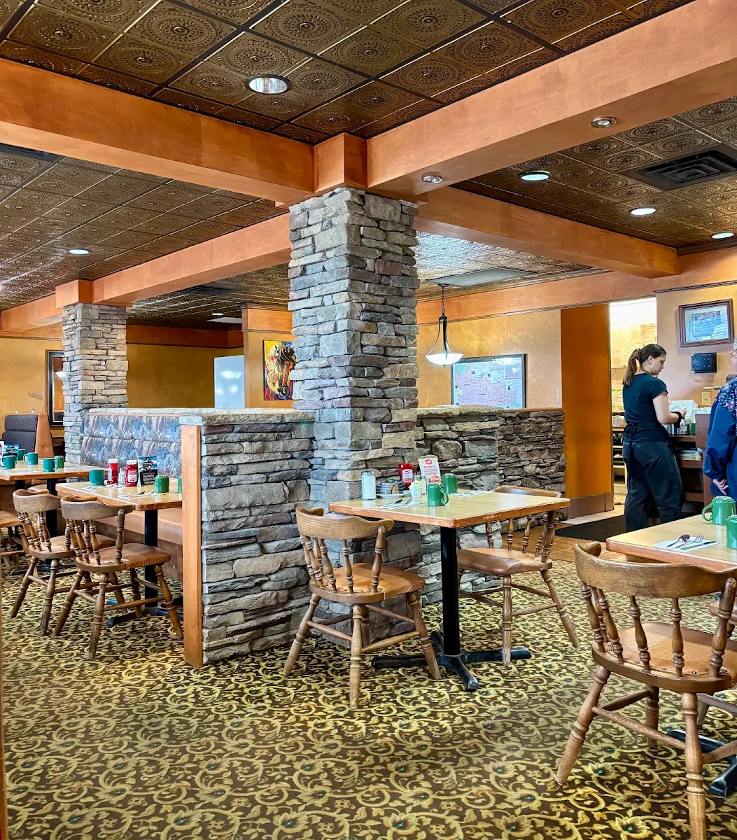 Vibe, Smitty's Family Restaurant