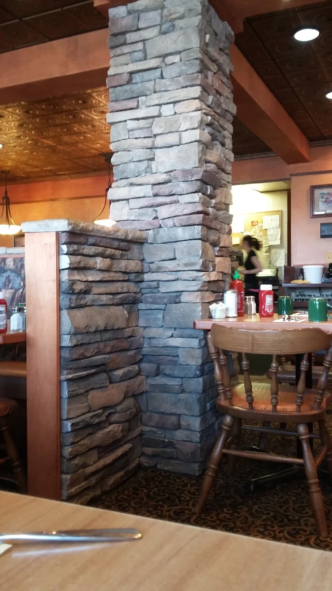 Vibe, Smitty's Family Restaurant