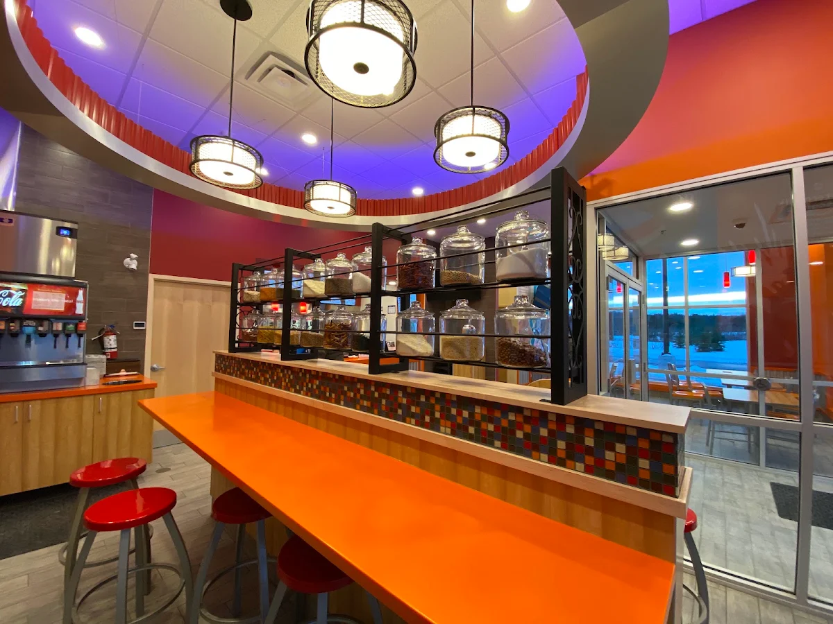 Vibe, Popeyes Louisiana Kitchen