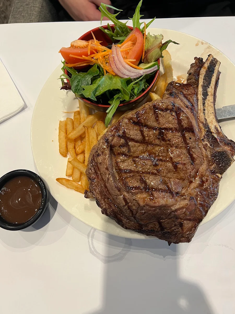 Food & drink, M Brasserie