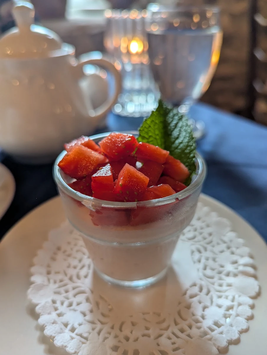 Food & drink, Le Moulin de St-Laurent