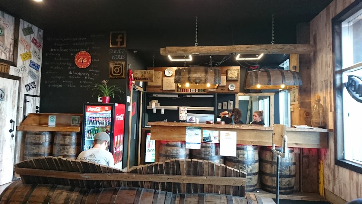 Vibe, Pizzeria Pepe Super Choix