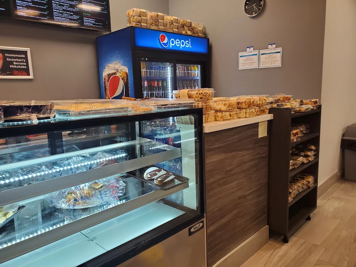 Vibe, Cedar North Restaurant (Lebanese Cuisine)