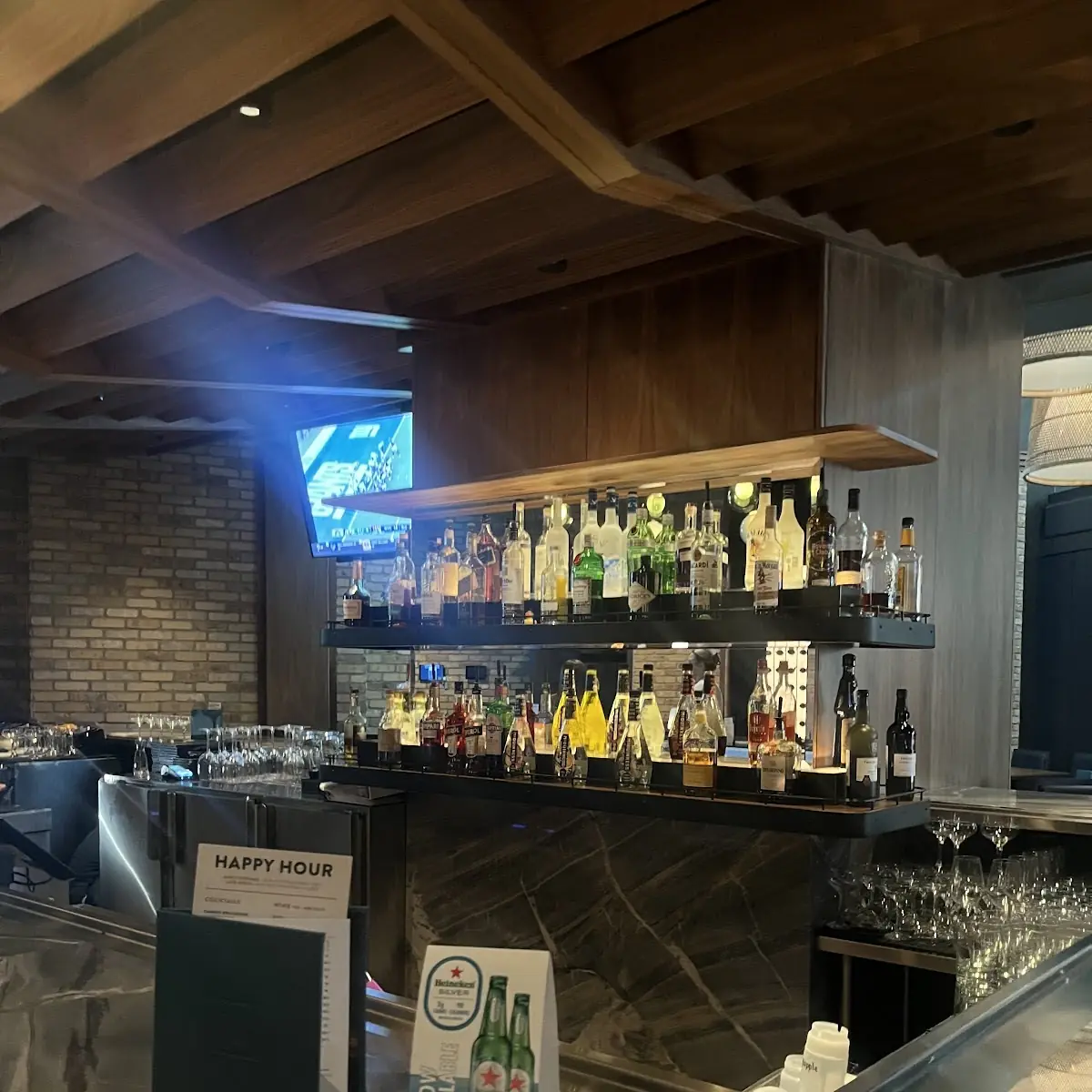 Vibe, The Keg Steakhouse + Bar - Niagara Falls - Fallsview Blvd.