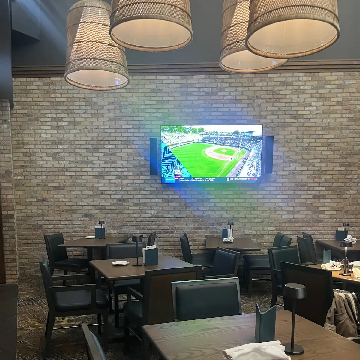 Vibe, The Keg Steakhouse + Bar - Niagara Falls - Fallsview Blvd.