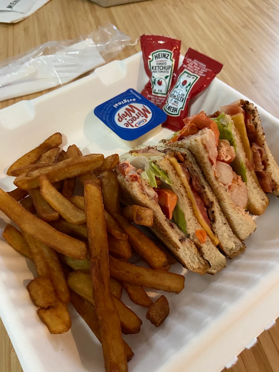 Food & drink, Dixie Lee Take-Out