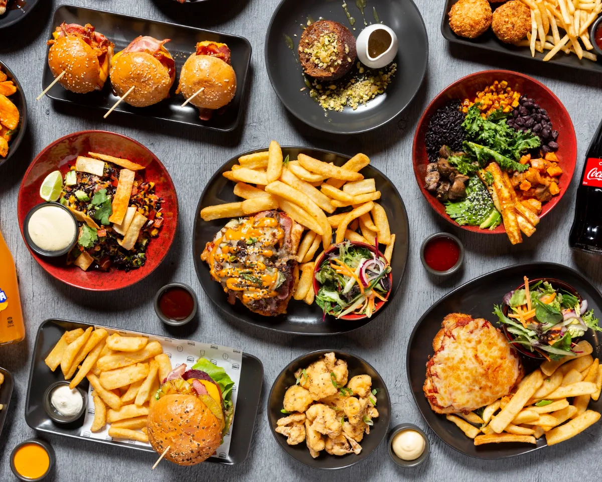 Food & drink, The Sporting Globe Bar & Grill Robina