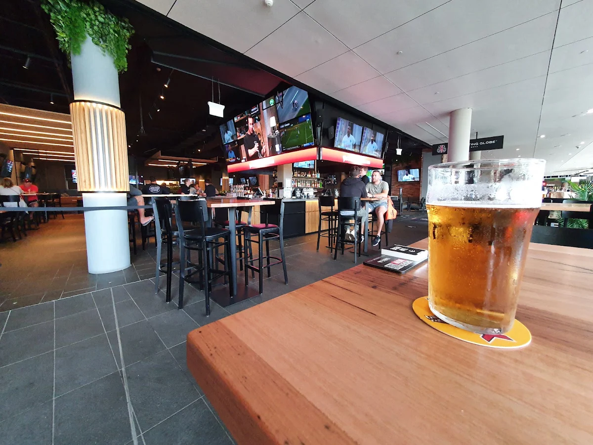 Food & drink, The Sporting Globe Bar & Grill Robina
