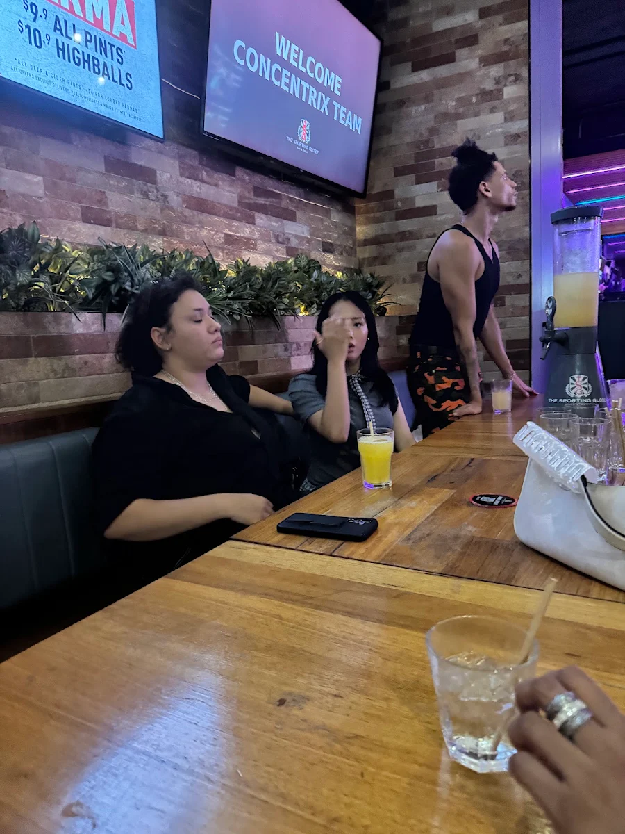 Vibe, The Sporting Globe Bar & Grill Robina