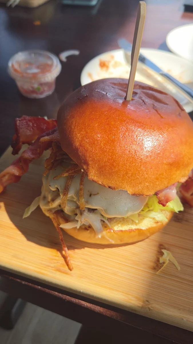 Food & drink, Stone Ducky