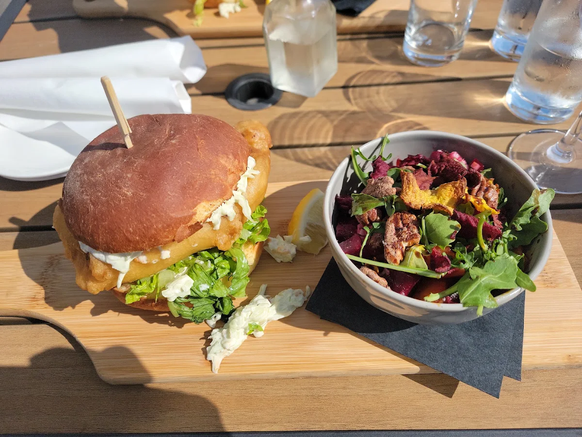Food & drink, Stone Ducky