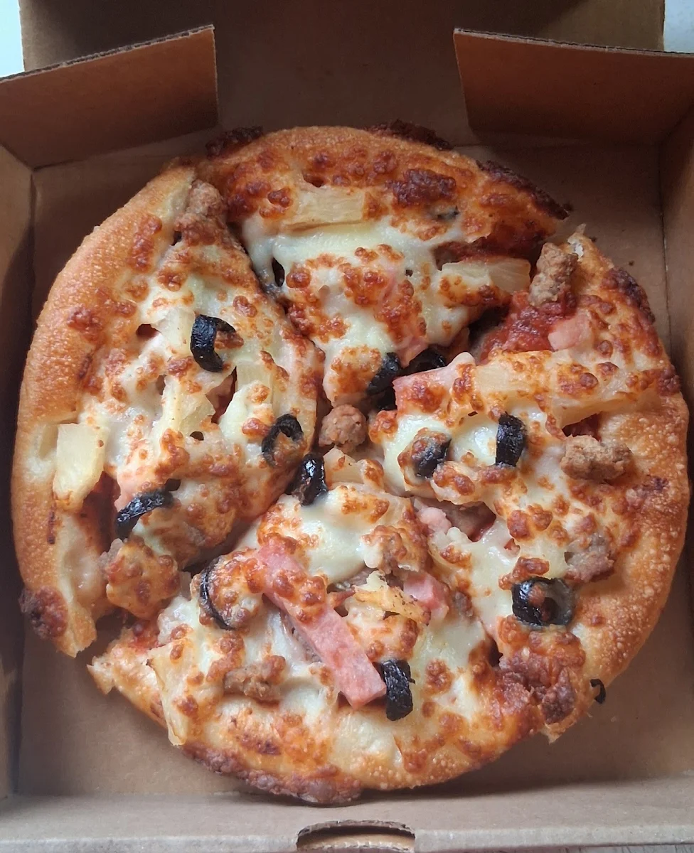 Food & drink, Pizza Hut Stonewall