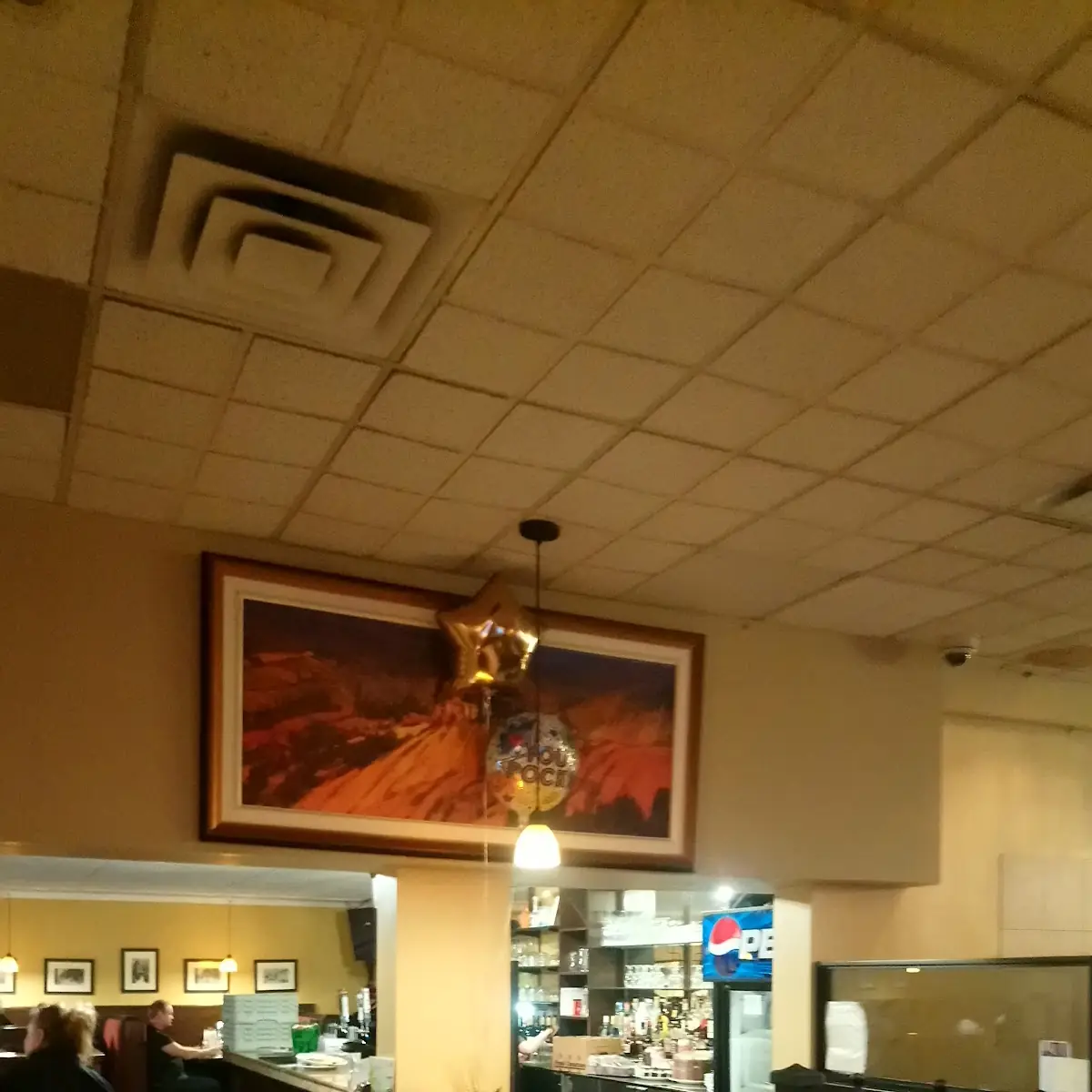 Vibe, Philos Greek Cuisine and Pizzeria