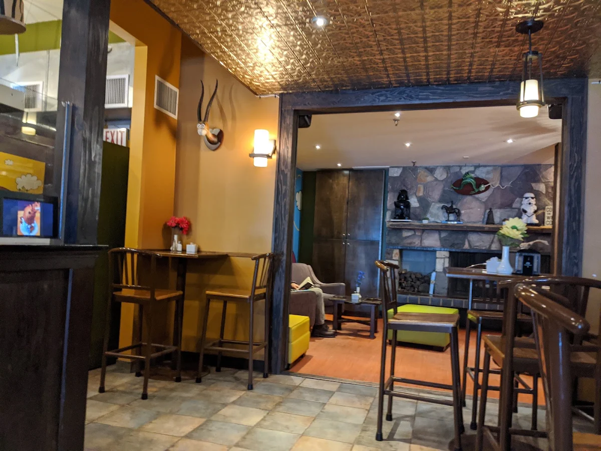 Vibe, Lostlands Cafe
