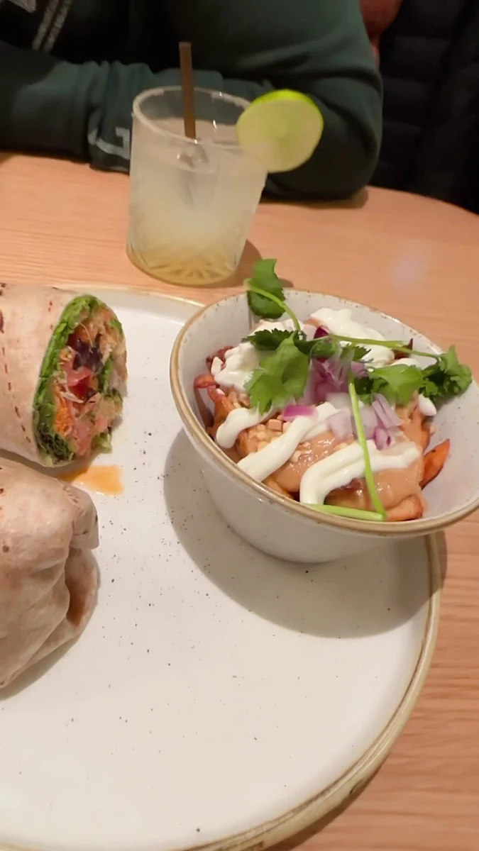 Food & drink, Fresh Kitchen + Juice Bar