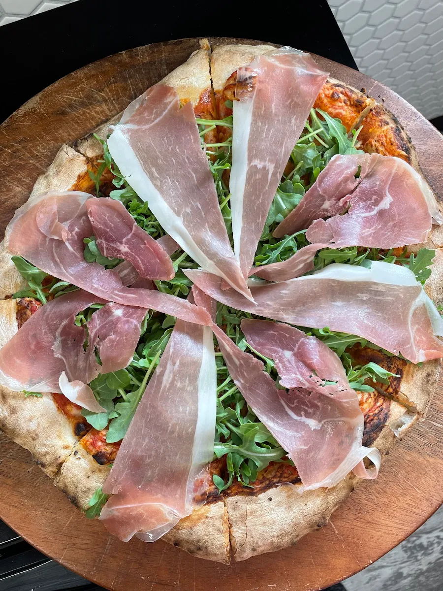 Food & drink, Tomi’s pizza
